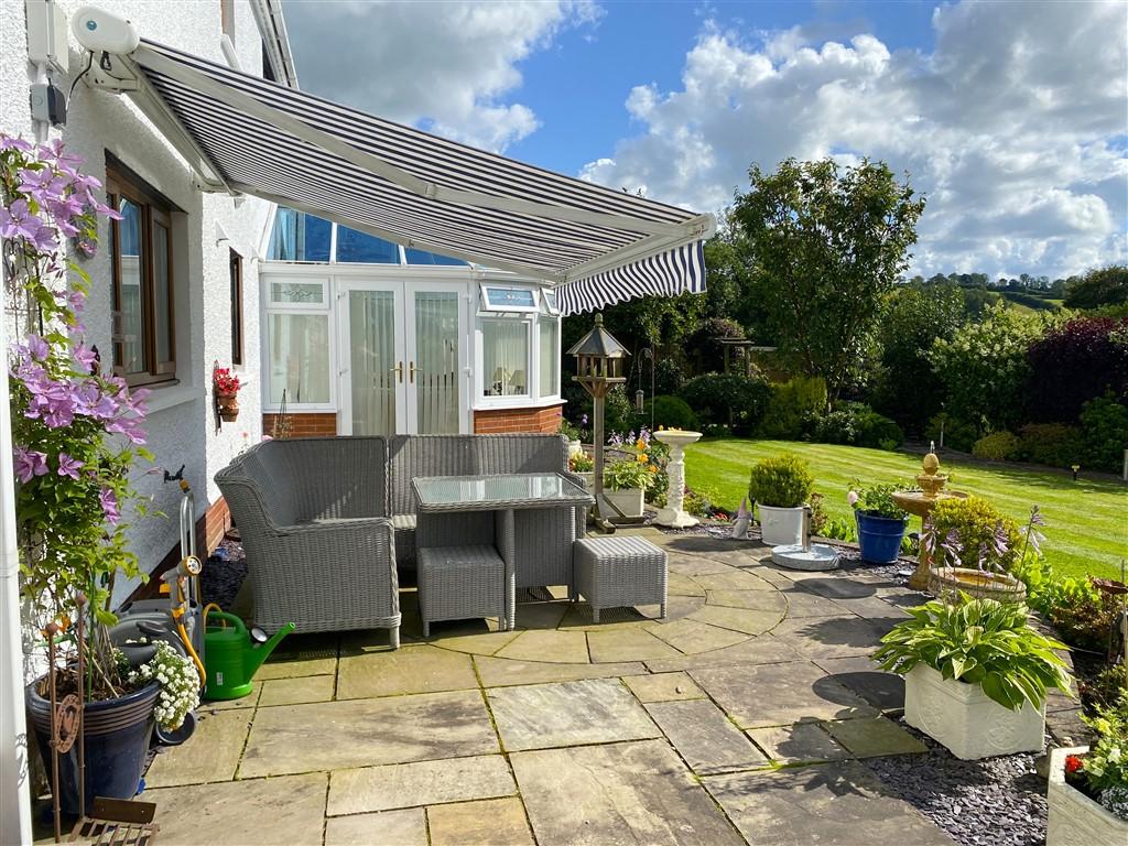 4 Bedroom Detached House for Sale in Rhydowen, Nr Llandysul, SA44 4UD