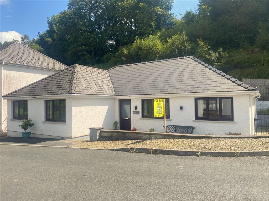 Carmarthen Road, Newcastle Emlyn, Carmarthenshire, SA38 9DA