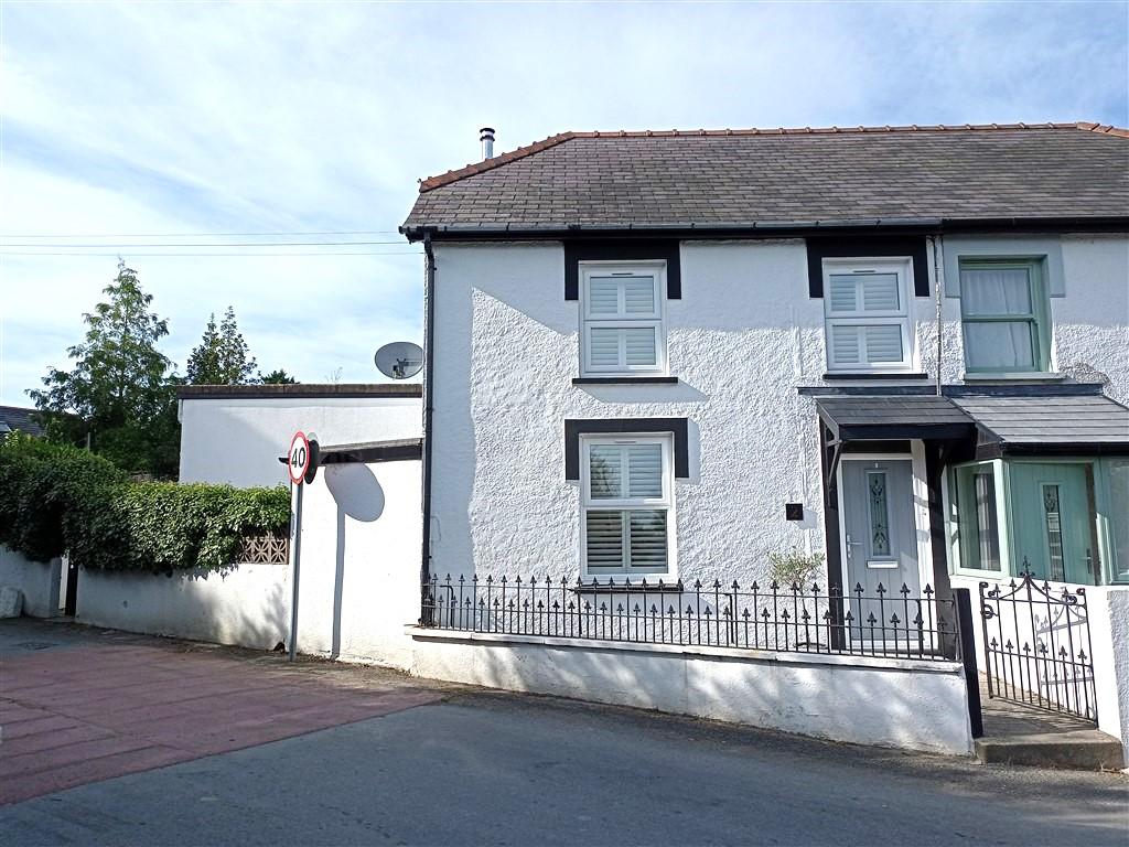 Croesnewydd, Beulah, Newcastle Emlyn, Ceredigion, SA38 9QB